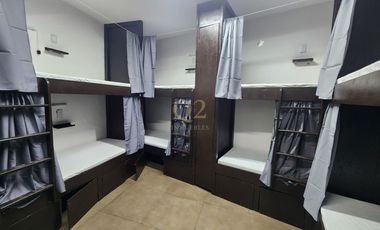 Townhouse en Venta, Ideal para Hotel u Hostal en Playa del Carmen.
