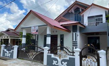 dijual/disewa rumah bernuansa modern non furnished dekat swalayan dan rumah sakit di jl.sungai raya dalam