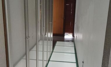 Rumah Nyaman Design by TAN TIK LAM di Batununggal
