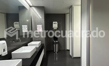 Oficina 581 m² - Amoblada - Miraflores