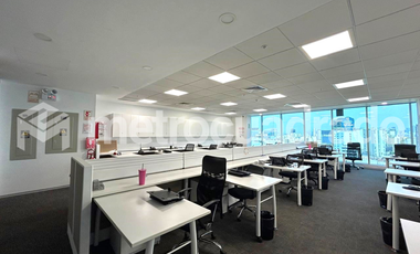 Oficina 581 m² - Amoblada - Miraflores
