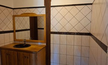 Venta de Casa de 4 dormitorios, Sector Mitad del Mundo, Quito, Ecuador