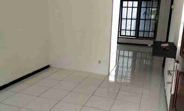 Disewakan rumah siap huni 1 lt 2kt +1 si Sutorejo Prima sby