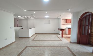 ARRIENDO APARTAMENTO SEGUNDO PISO EN CIUDAD MONTES PUENTE ARANDA