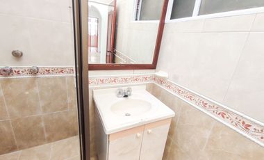 ARRIENDO APARTAMENTO SEGUNDO PISO EN CIUDAD MONTES PUENTE ARANDA