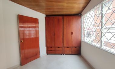 ARRIENDO APARTAMENTO SEGUNDO PISO EN CIUDAD MONTES PUENTE ARANDA