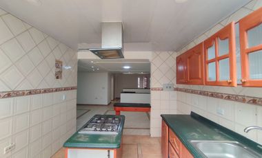 ARRIENDO APARTAMENTO SEGUNDO PISO EN CIUDAD MONTES PUENTE ARANDA