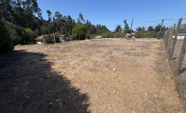 Camino Las Gaviotas, a 10 min de Concón, terreno 860 M2, con piscina