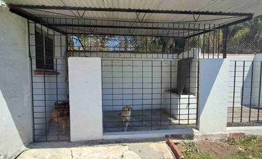SE VENDE hermosa y amplia casa en avenida 1
