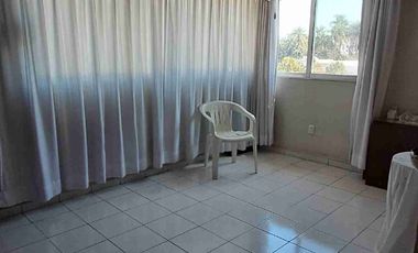 SE VENDE hermosa y amplia casa en avenida 1