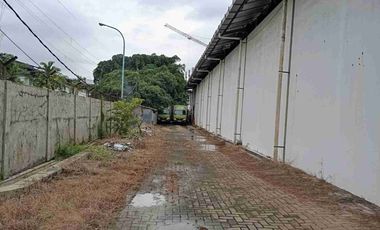 Di Sewakan  Gudang Luas di Batu Ceper Tangerang