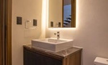 ESTRENA ESPECTACULAR RESIDENCIA