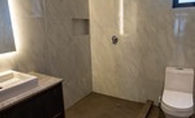 ESTRENA ESPECTACULAR RESIDENCIA