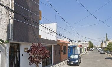 CASA EN VENTA EN VILLA DE LAS FLORES, SAN FRANCISCO COACALCO, ESTADO DE MÉXICO