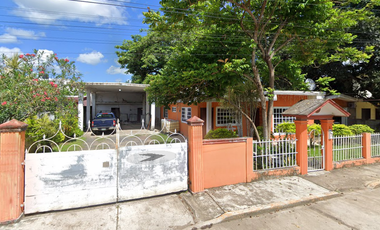 CASA CON EXCELENTE DISTRIBUCION EN REMATE PARA VIVIR O RENTAR FLUJO CAPITAL PARA TUS GANANCIAS AGENDA!