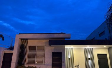 CASA DE ALQUILER EN PUERTO AZUL