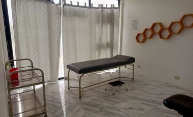 Casa 3 Dormitorios Renta en Urb. Yasuní Machala