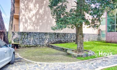 CASA EN RENTA EN HÉROES 1910, TLALPAN, RODEADA DE BOSQUE
