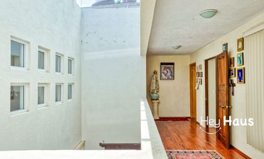 CASA EN RENTA EN HÉROES 1910, TLALPAN, RODEADA DE BOSQUE