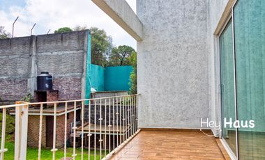 CASA EN RENTA EN HÉROES 1910, TLALPAN, RODEADA DE BOSQUE