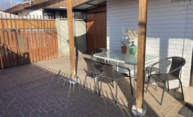 Se Vende!! Hermosa Casa En Macul 3d+1b+3e+bodega