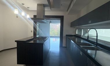 CASA EN RENTA EN CAMPO DE GOLF ALTOZANO