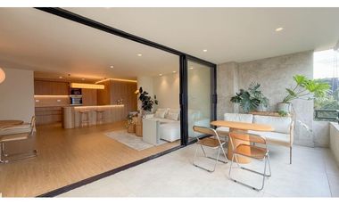 Apartamento en Poblado en el Tesoro