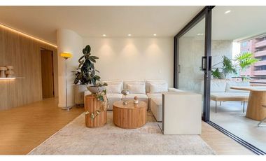 Apartamento en Poblado en el Tesoro
