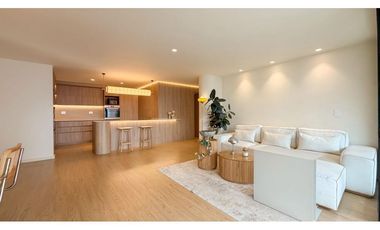 Apartamento en Poblado en el Tesoro