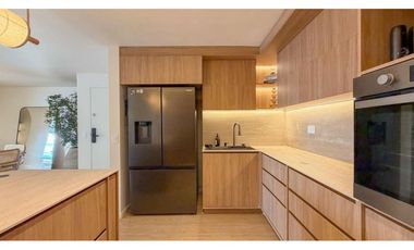 Apartamento en Poblado en el Tesoro