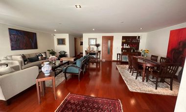 EXCLUSIVO FLAT EN VENTA EN CHACARILLA – 1ER PISO CON TERRAZAS Y 3 ESTACIONAMIENTOS