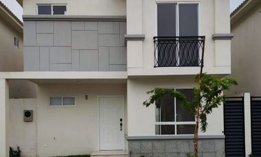 CASA EN ALQUILER EN CASA LAGUNA