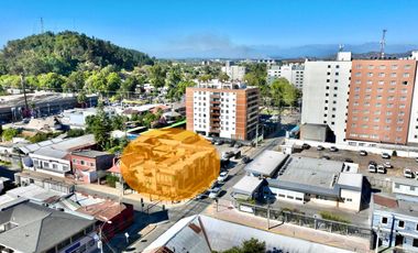 Se arrienda local comercial en Argomedo con Chacabuco, Curicó