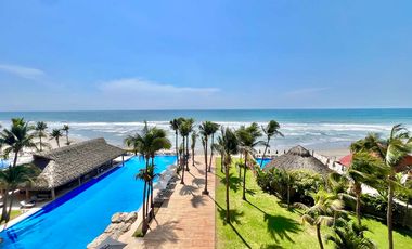 Depa de playa en renta vacacional con 4 recámaras y vista al mar