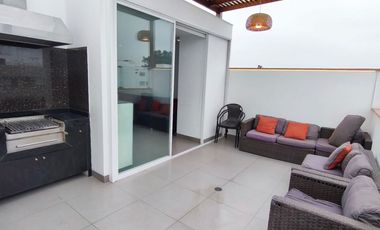 EN VENTA TRIPLEX 208M2 - 04 DORMITORIOS + JACUZZI + TERRAZA + 2 COCHERAS - SURCO