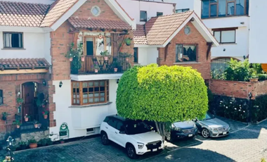 Casa en venta Camino Real A Xochitepec, Santa María Tepepan, Ciudad De México, Cdmx, México