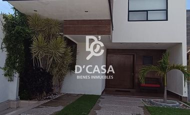 SE VENDE CASA EN PUNTA ARENA