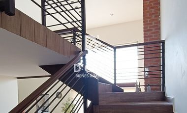 SE VENDE CASA EN PUNTA ARENA
