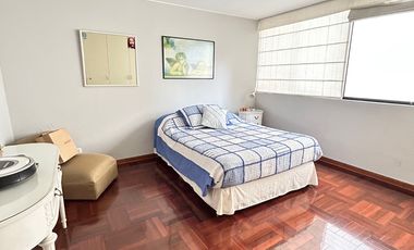 DEPARTAMENTO EN TAMBO DE MONTERRICO (SIN ASCENSOR).