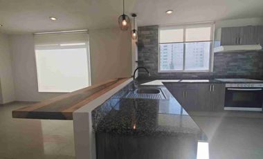 Renta Departamento en  Vía Atlixcayotl, Excelente Opción amplia con Ubicación Privilegiada