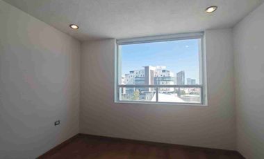 Renta Departamento en  Vía Atlixcayotl, Excelente Opción amplia con Ubicación Privilegiada