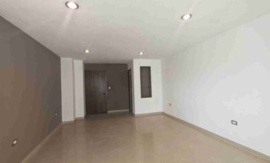 Renta Departamento en  Vía Atlixcayotl, Excelente Opción amplia con Ubicación Privilegiada