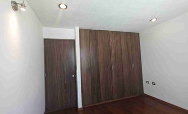 Renta Departamento en  Vía Atlixcayotl, Excelente Opción amplia con Ubicación Privilegiada