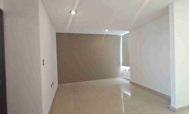 Renta Departamento en  Vía Atlixcayotl, Excelente Opción amplia con Ubicación Privilegiada