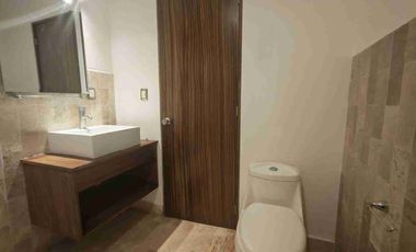 Renta Departamento en  Vía Atlixcayotl, Excelente Opción amplia con Ubicación Privilegiada