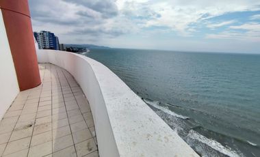 🏢 OFERTA VENDO PENTHOUSE VISTA Y SALIDA AL MAR - DOS DORMITORIOS  - PISO 9 (Tonsupa – Club Resort Pacífico)