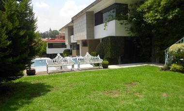 VENDO CASA EN PARQUES DE LA HERRADURA EN CONDOMINIO