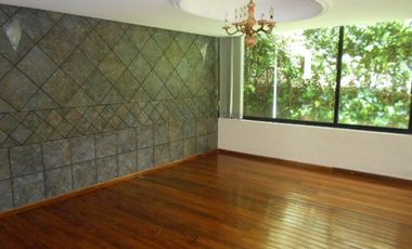 VENDO CASA EN PARQUES DE LA HERRADURA EN CONDOMINIO
