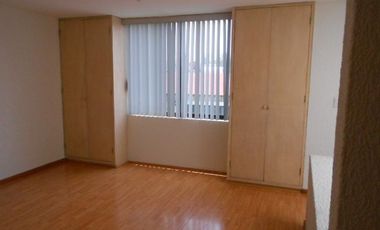 VENDO CASA EN PARQUES DE LA HERRADURA EN CONDOMINIO