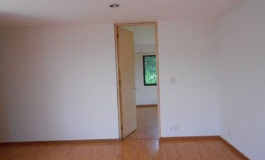 VENDO CASA EN PARQUES DE LA HERRADURA EN CONDOMINIO